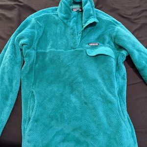 Patagonia sweatshirt